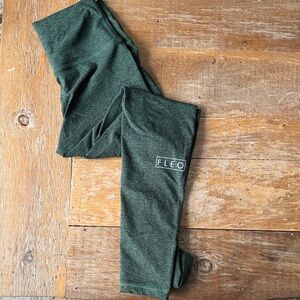 Fleo leggings 25” high waisted